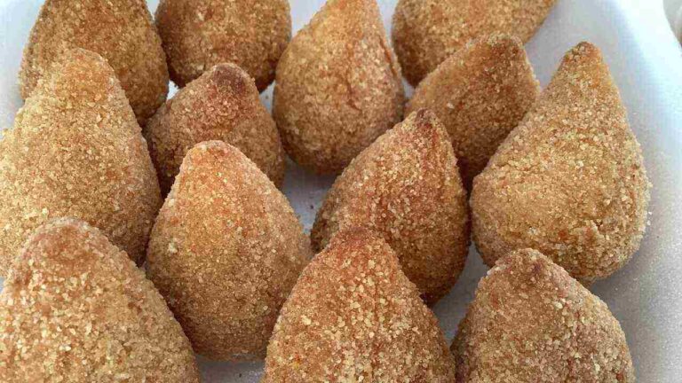 Crocchette di pollo brasiliane, la ricetta delle Coxinhas de Galinha
