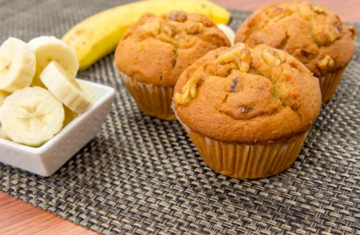 muffin dorati alle banane
