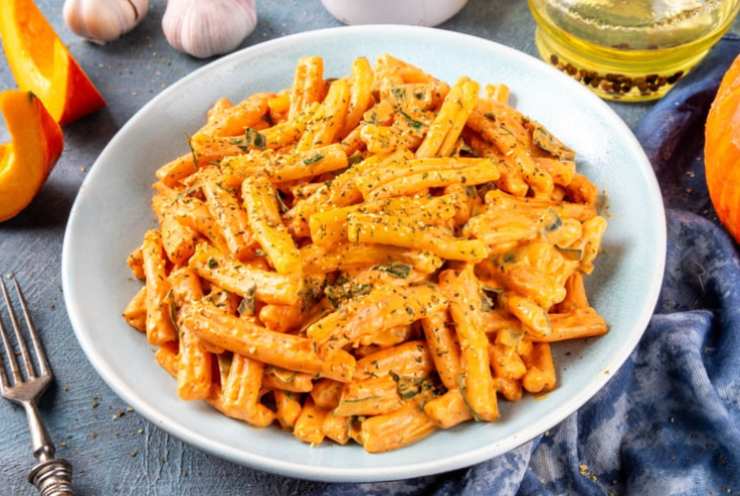 pasta cremosa con zucca e ricotta